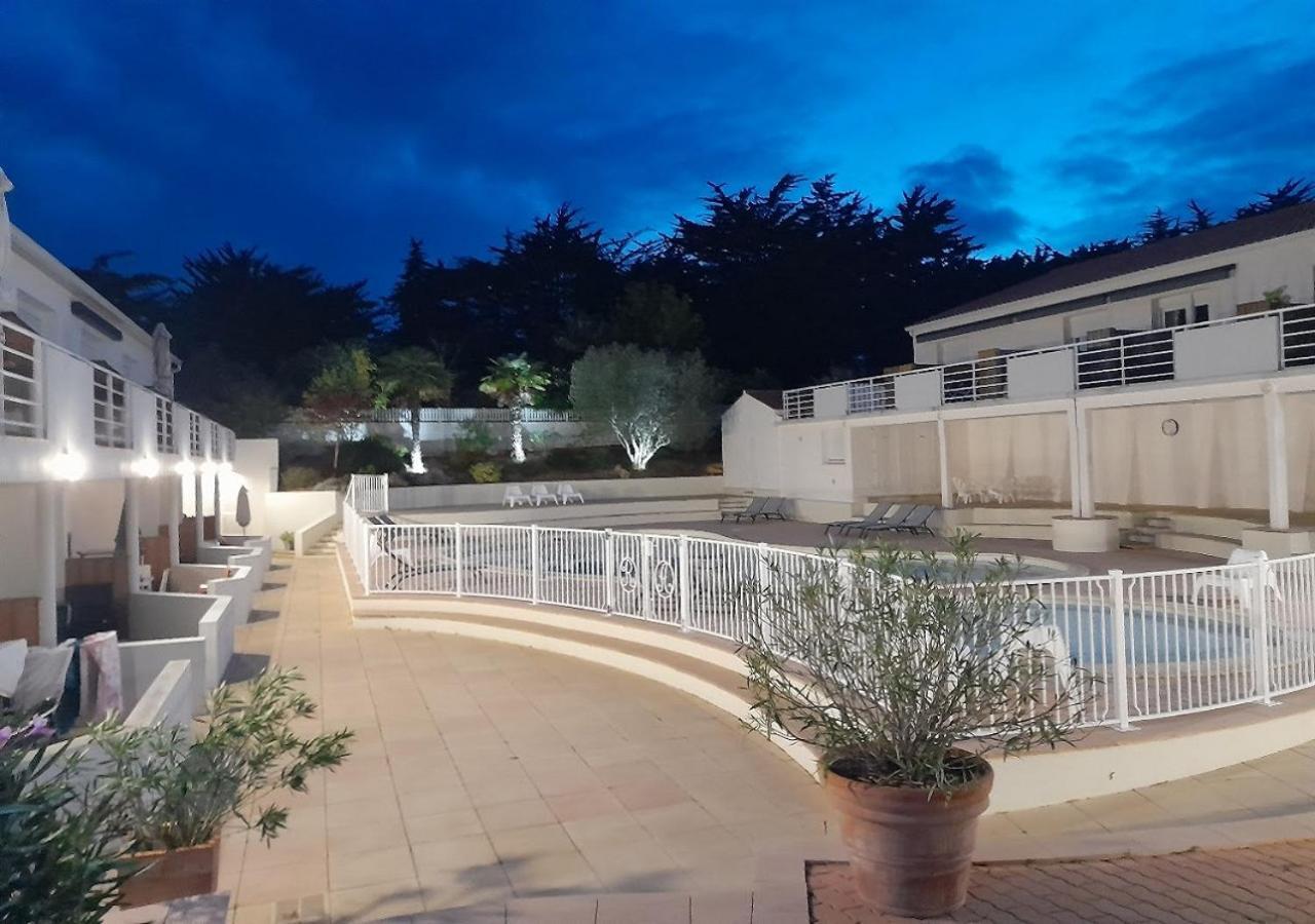 Resid'Azur Appartement T2-Pmr- Piscine Privee Saint-Jean-de-Monts Buitenkant foto