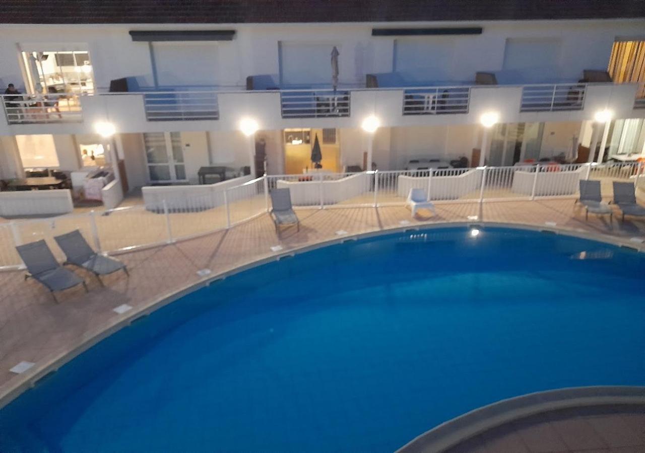 Resid'Azur Appartement T2-Pmr- Piscine Privee Saint-Jean-de-Monts Buitenkant foto