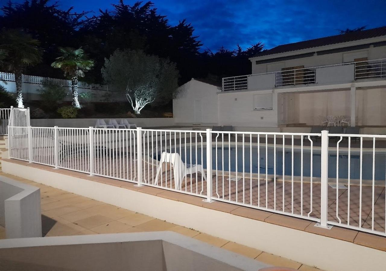Resid'Azur Appartement T2-Pmr- Piscine Privee Saint-Jean-de-Monts Buitenkant foto